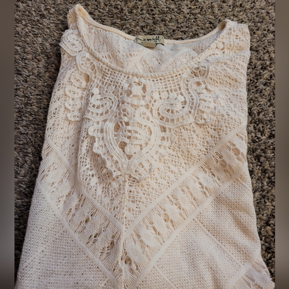 Set of two tops: L. Coldwater Creek and One World Tee-shirts - Picture 4 of 7